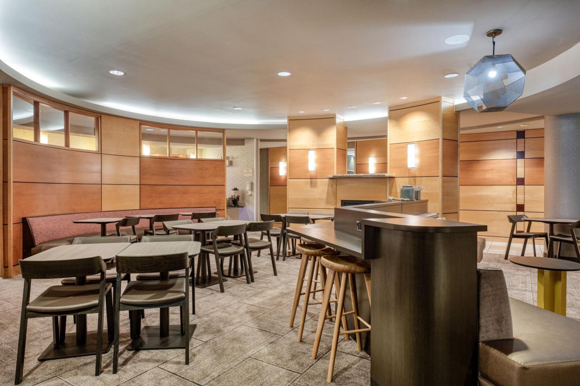 Springhill Suites Терре-Хот Екстер'єр фото